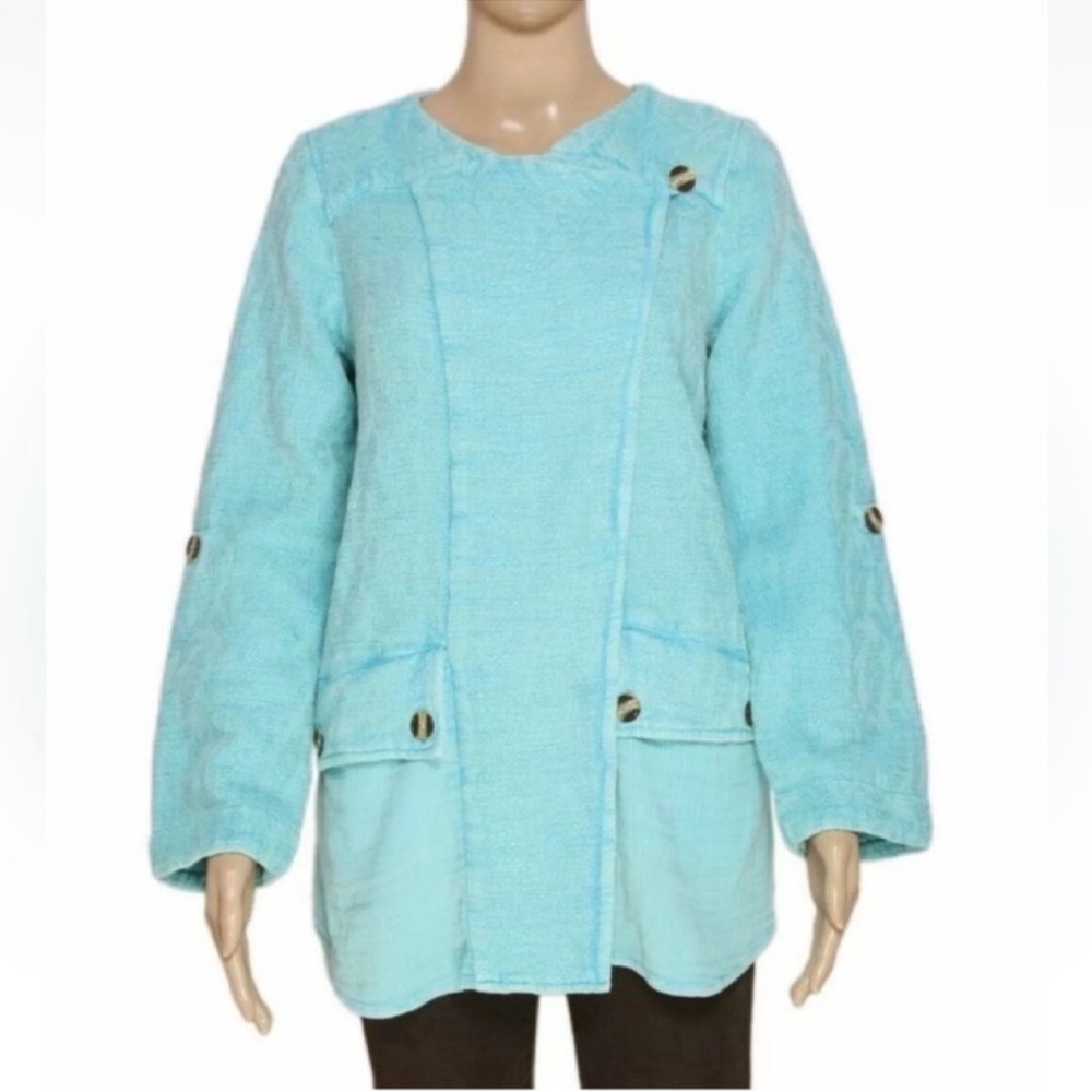 M Soft Surroundings Urban Escape Topper Top Tunic
Meadowbrook Button Pocket - Picture 10 of 11